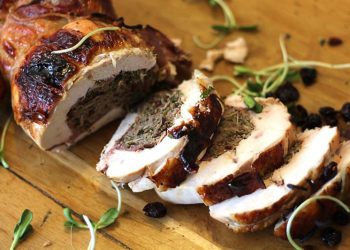 עוף ממולא של אמא