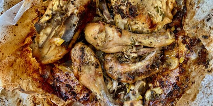 כרוב שחום בתנור חם